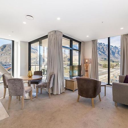 Executive 2 Bedroom Apartment Remarkables Park Queenstown Buitenkant foto