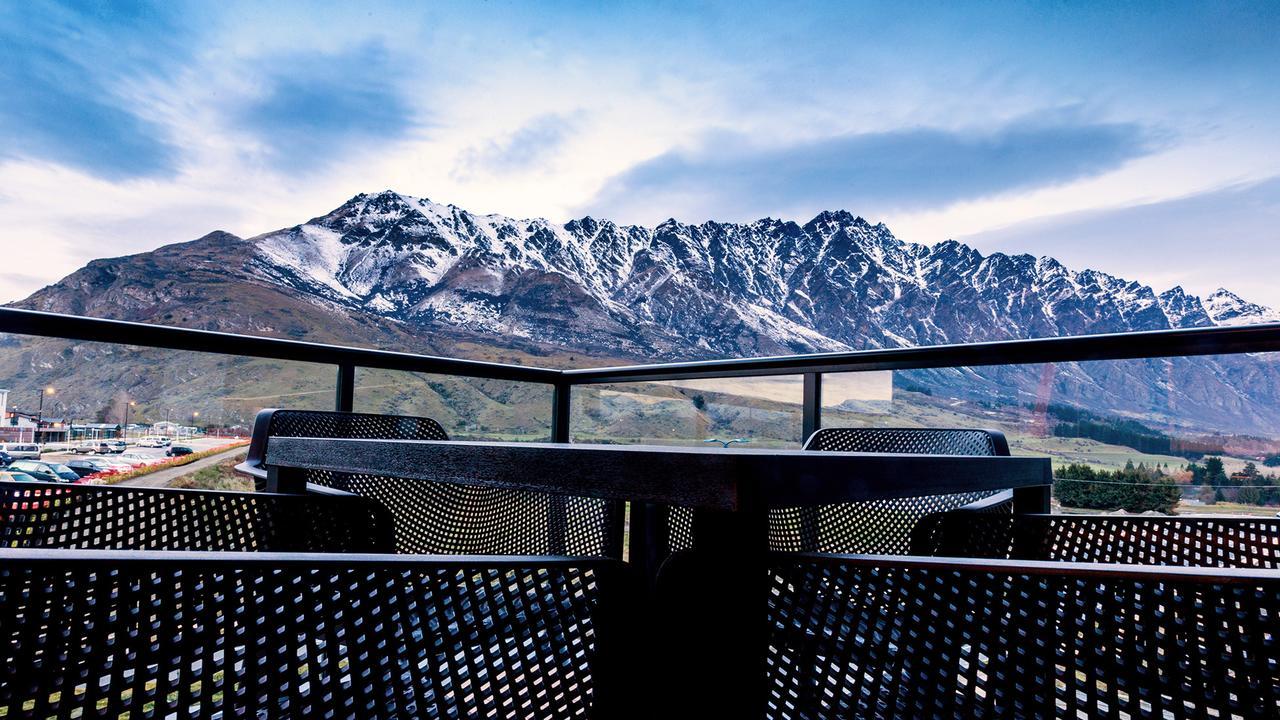 Executive 2 Bedroom Apartment Remarkables Park Queenstown Buitenkant foto